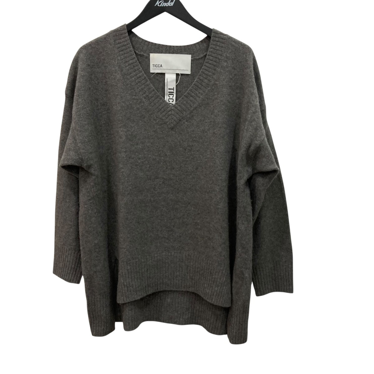 ニットTAGA32402