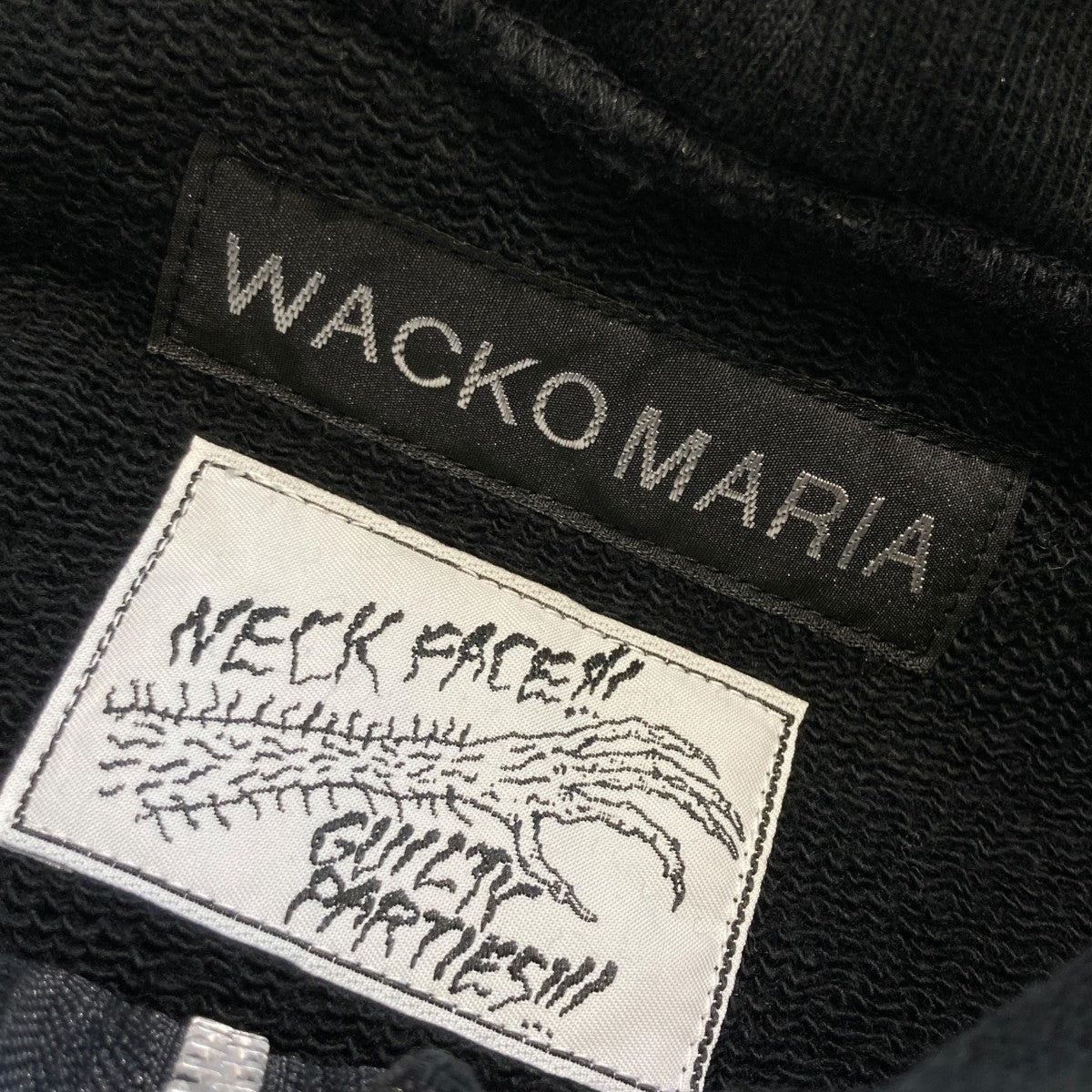 NECK FACEジップパーカー