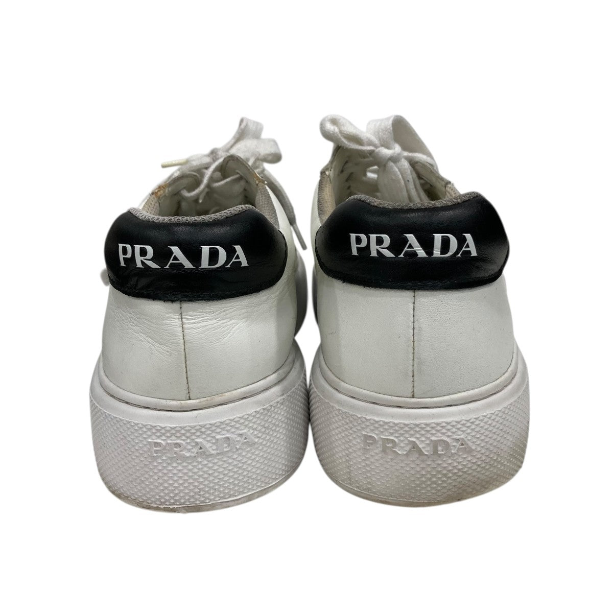 PRADA(プラダ) スニーカー ブラック×ホワイト サイズ 8｜【公式