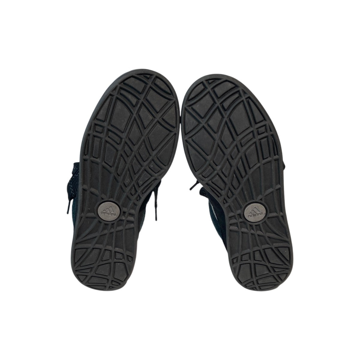 Adimatic Core Black／Solid GrayスニーカーHP6770
