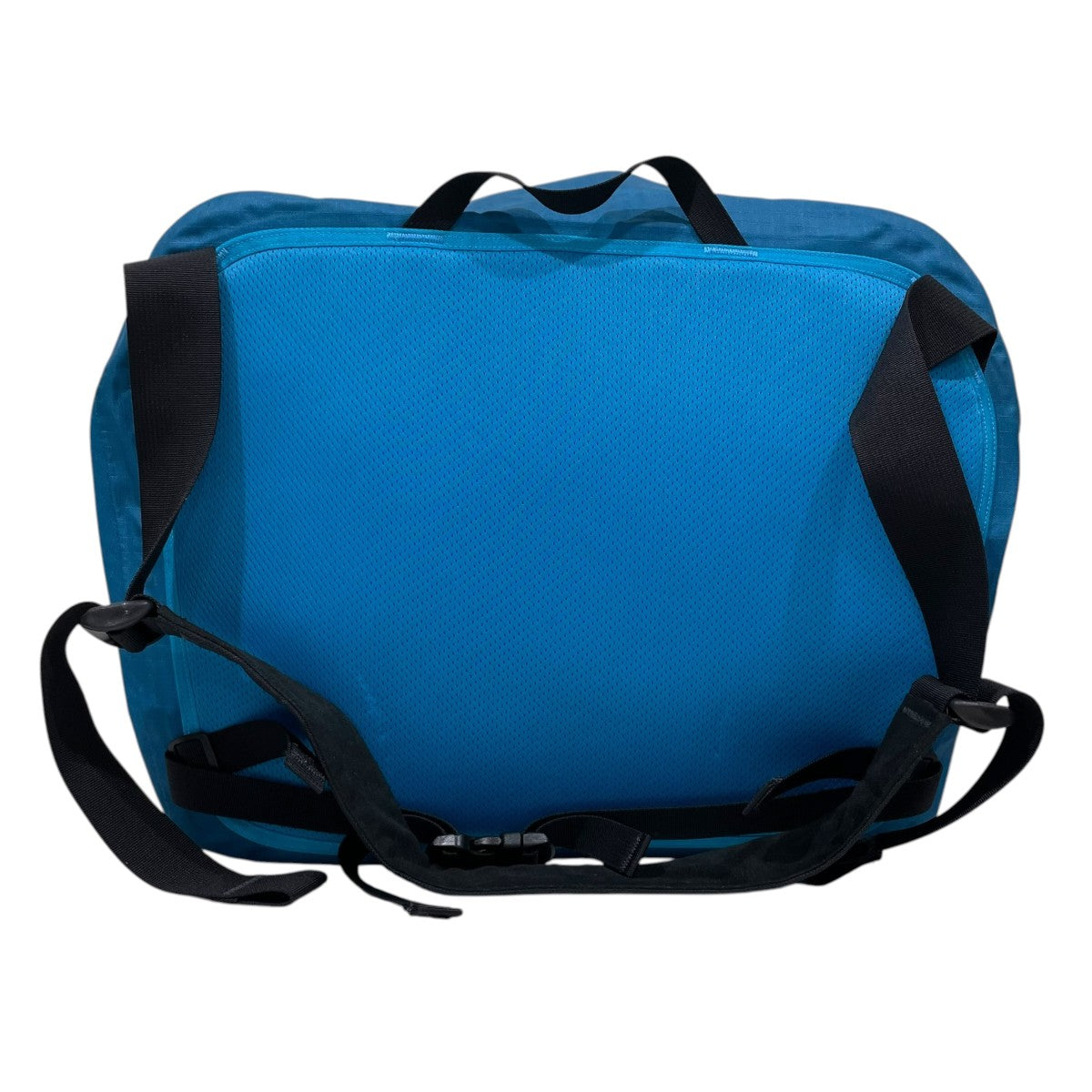ARC'TERYX(アークテリクス) ショルダーバッグ Lunara 17 ルナーラ 17