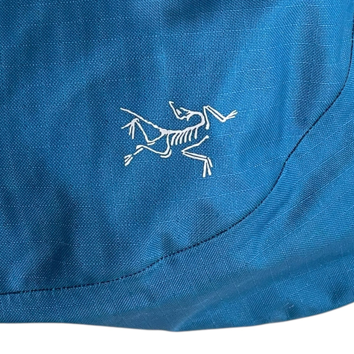 ARC'TERYX(アークテリクス) ショルダーバッグ Lunara 17 ルナーラ 17