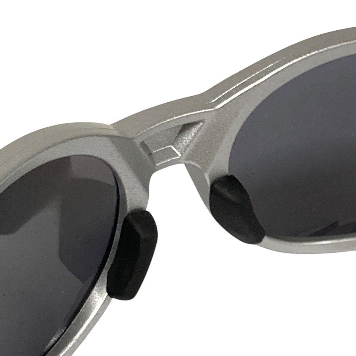 Eye JacketサングラスOO9438-0558