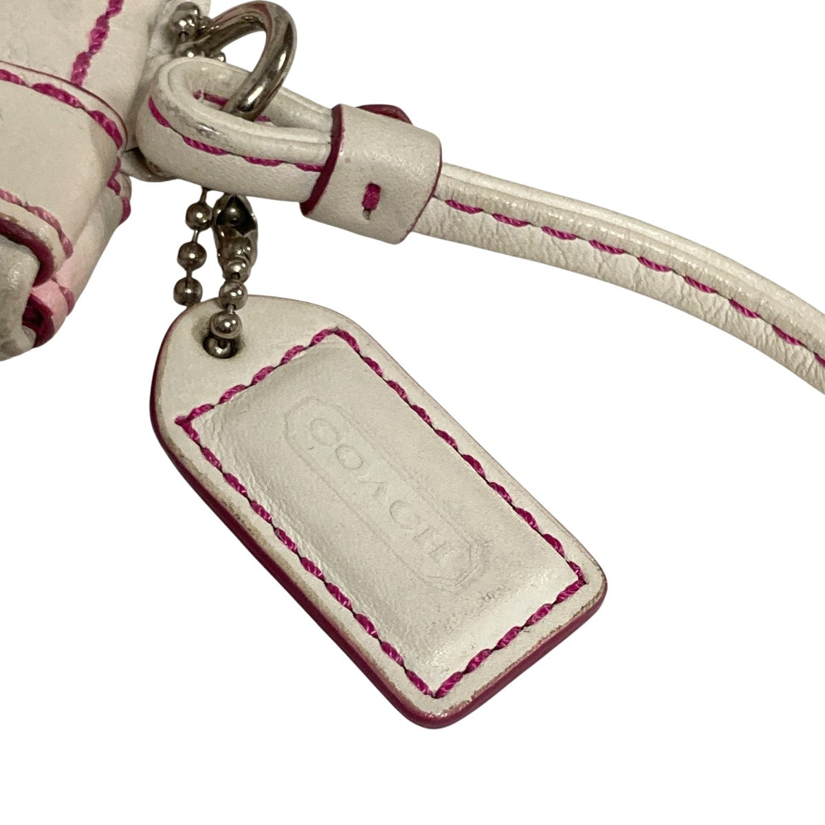 COACH(コーチ) ハートポーチ5085 5085 オフホワイト｜【公式】カインド