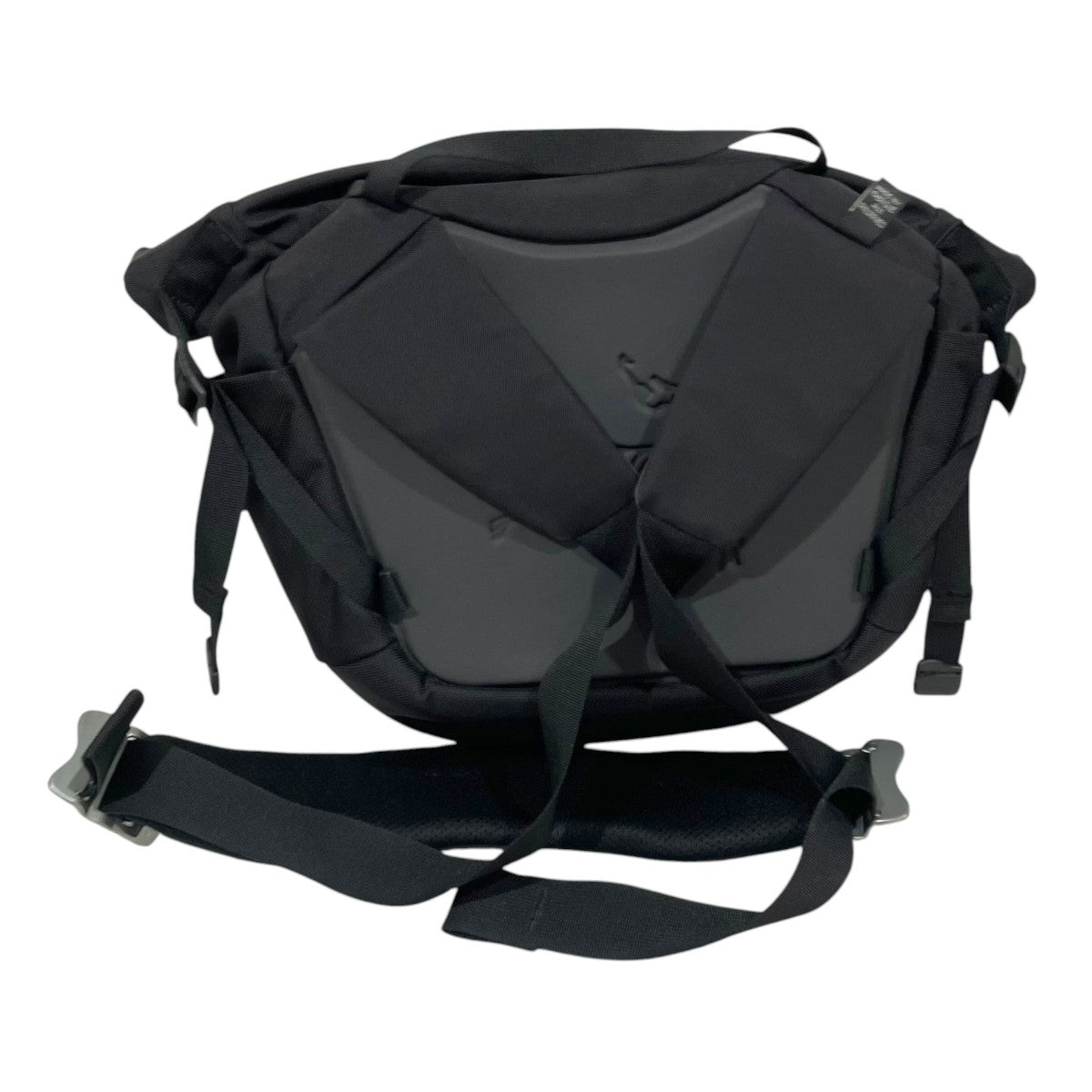 ARC’TERYX ショルダーバッグ Mistral 8 ミストラル 8 6779 古着・中古-2枚目のアイテム画像