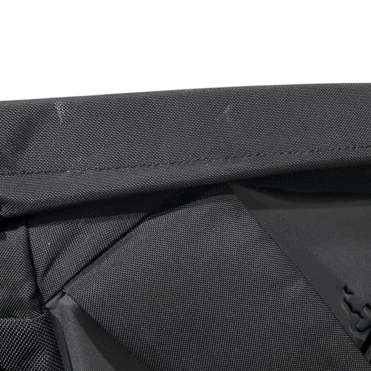 ARC’TERYX ショルダーバッグ Mistral 8 ミストラル 8 6779 古着・中古-6枚目のアイテム画像