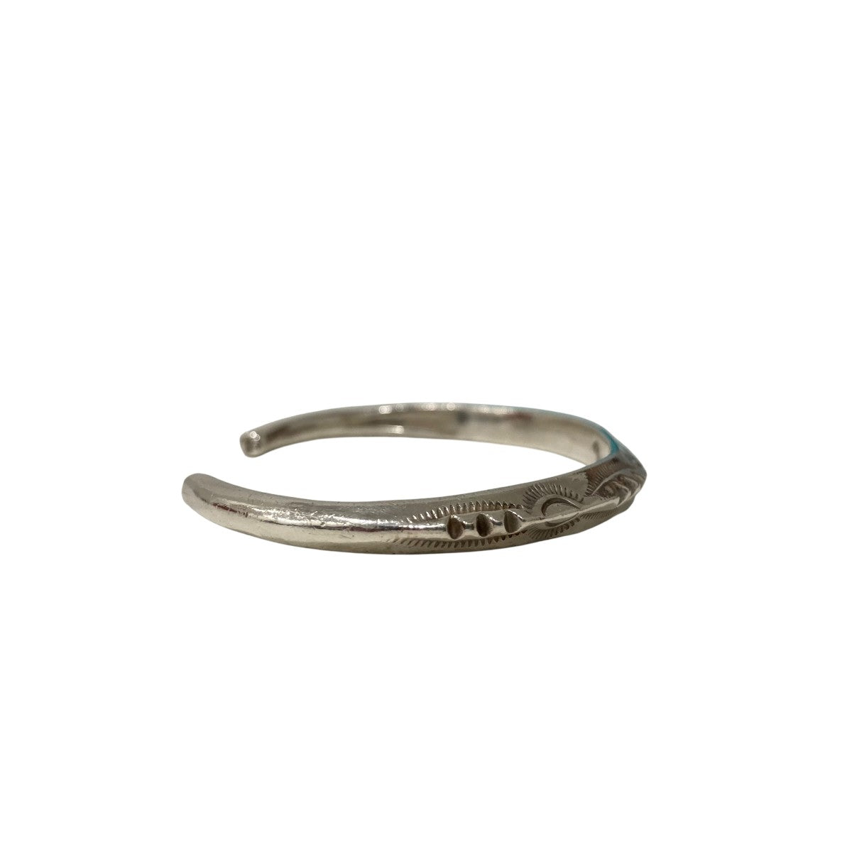 TRIANGLE BANGLEバングル