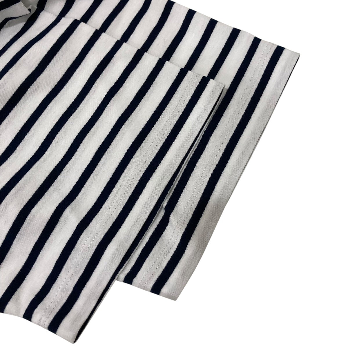 PRADA 半袖カットソーUJN929 古着・中古-4枚目のアイテム画像
