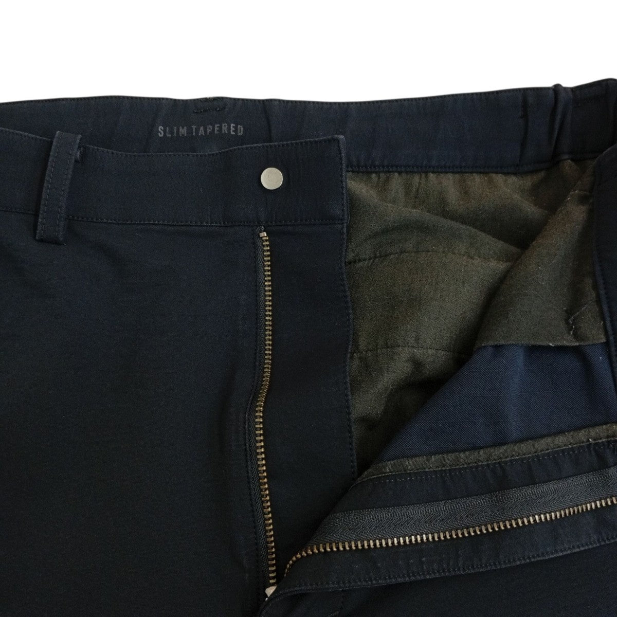 MET24 Slim Tapered FitハーフパンツAMP45001