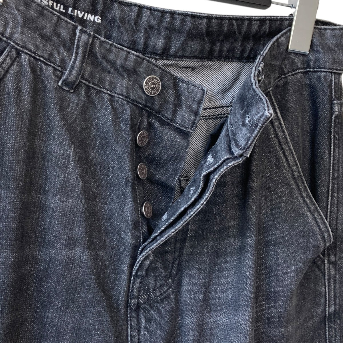 DIESEL(ディーゼル) D-SIRE-CARGO-SカーゴデニムパンツA11871 A11871 DIESEL(ディーゼル) D-SIRE-CARGO-SカーゴデニムパンツA11871 A11871