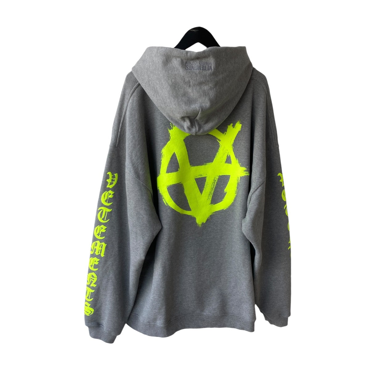 VETEMENTS 21AWDouble Anarchy Logo HoodieパーカーUA52TR820G 古着・中古-2枚目のアイテム画像