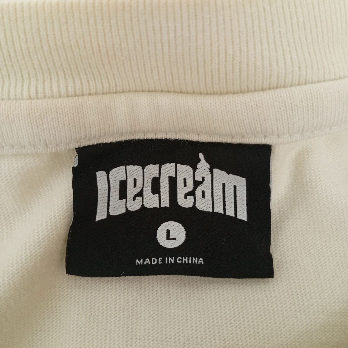 Tシャツ