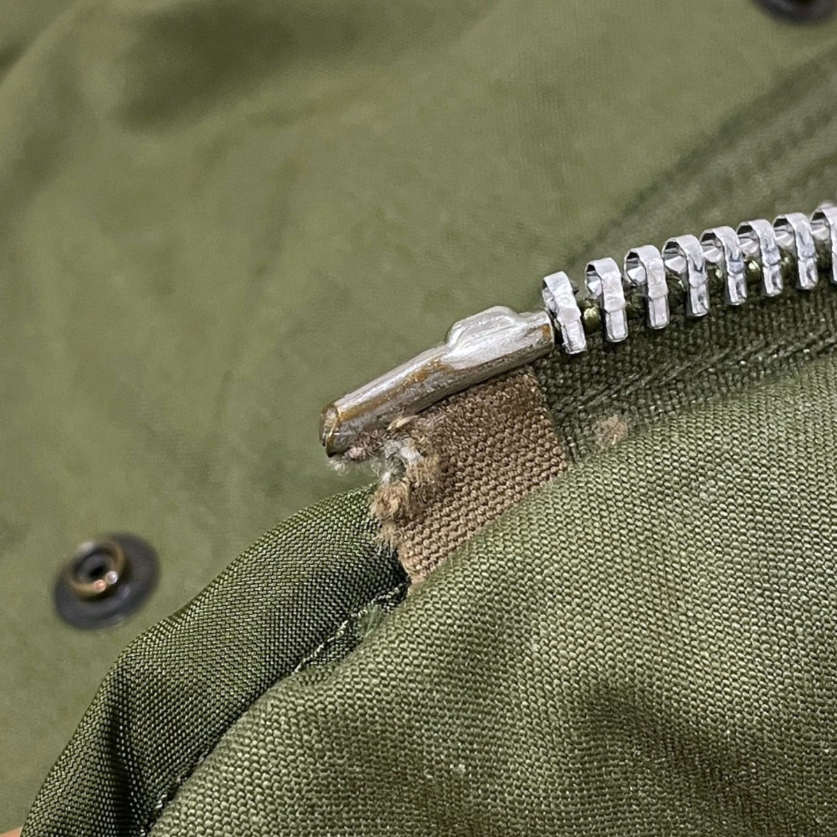 ライナーベスト付き ミリタリージャケット M-65 FIELD JACKET COAT， MAN’S， COTTON NYLON WRS， OG-107-W／HOOD 8405-782-2935