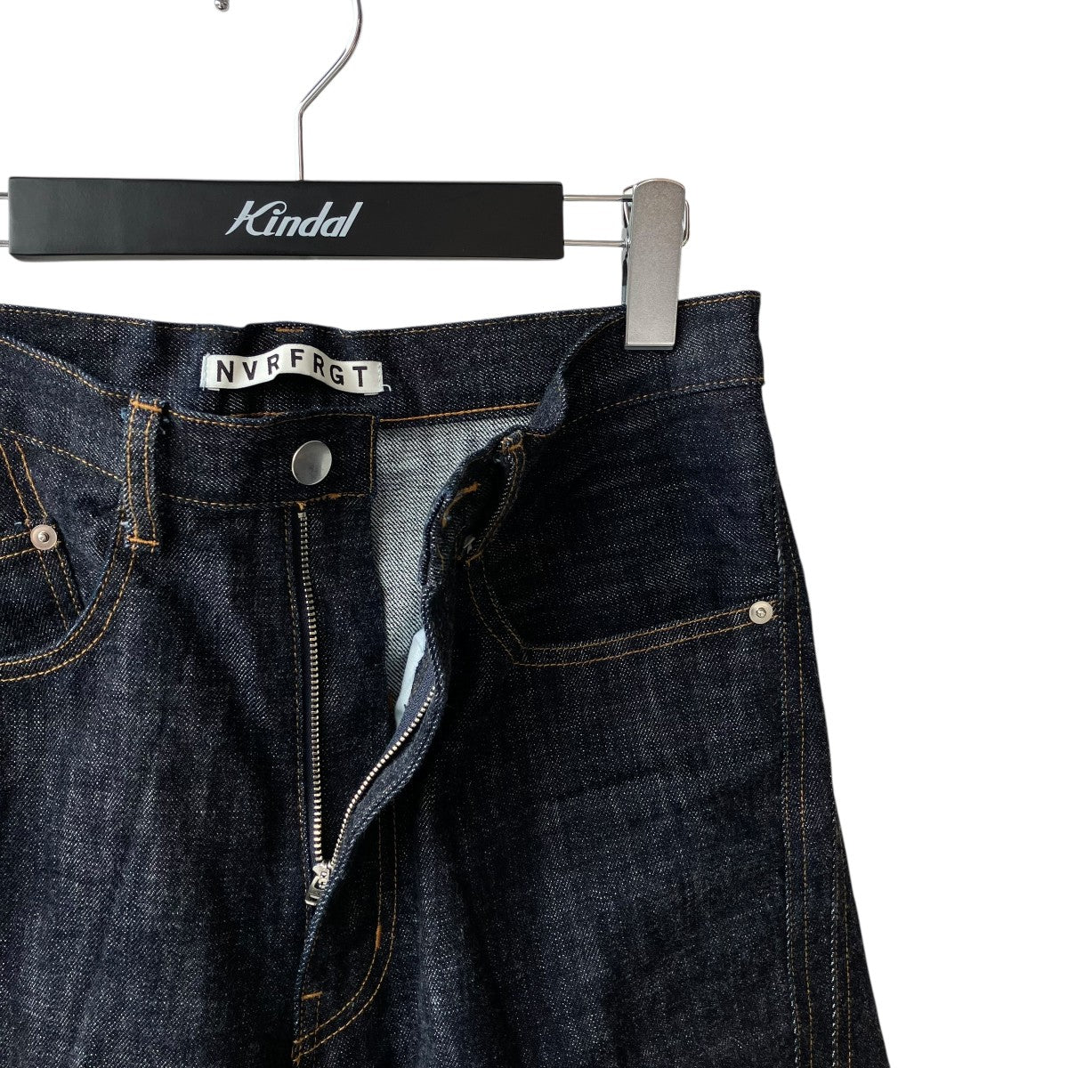 3D TWISTED WIDE LEG JEANSデニムパンツNF252P06