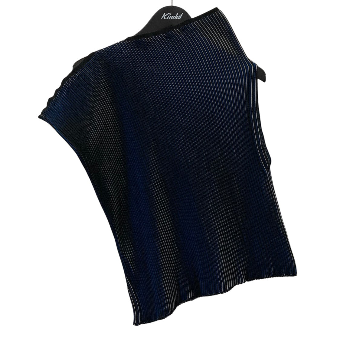 PLEATS PLEASE 26SSFACET KNIT 132．5カットソーIL61KN721 古着・中古-3枚目のアイテム画像