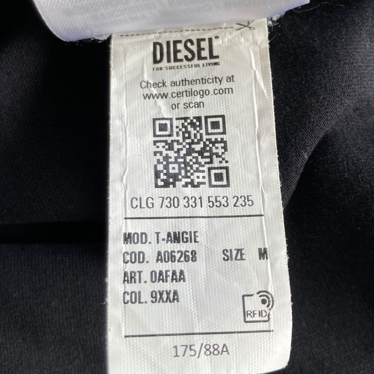 スリムフィット 半袖 TシャツA06268