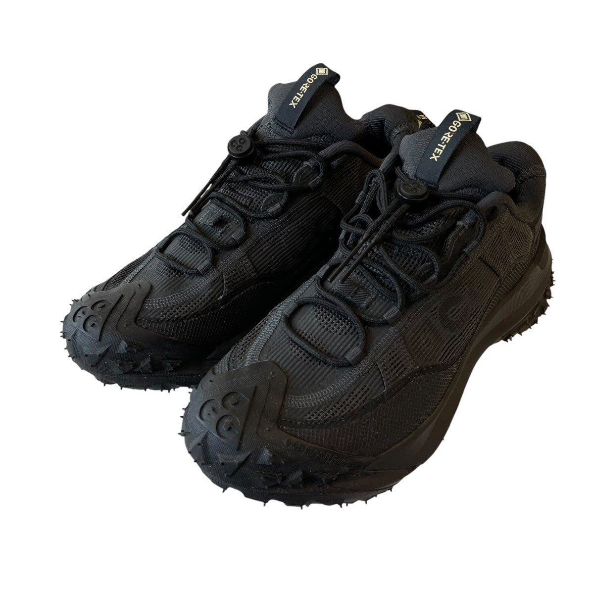 NIKE ACG Mountain Fly 2 Low Dark Smoke GreyスニーカーHF6245-001 古着・中古-1枚目のアイテム画像