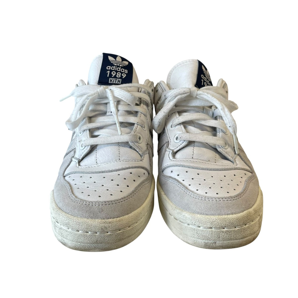 Forum LowローカットスニーカーIG4120