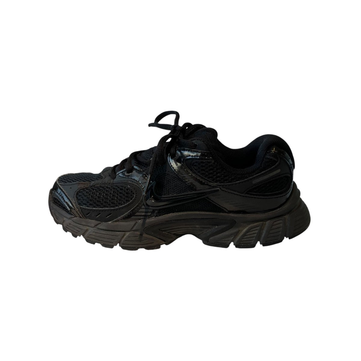 WS V5 RNRスニーカーHQ7901-001