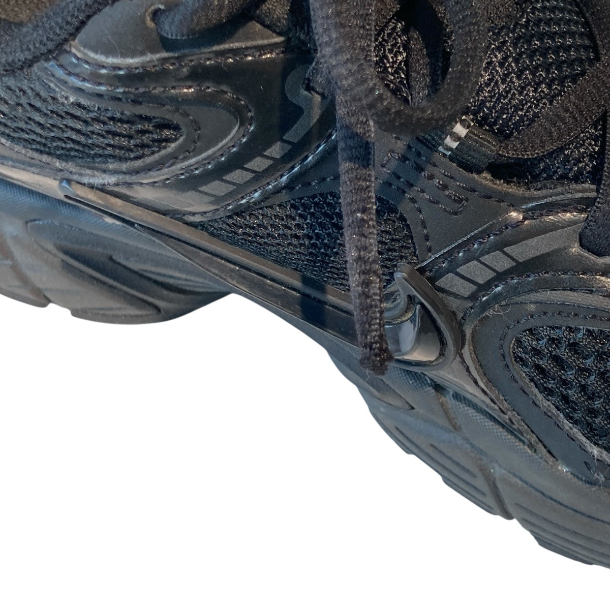 WS V5 RNRスニーカーHQ7901-001