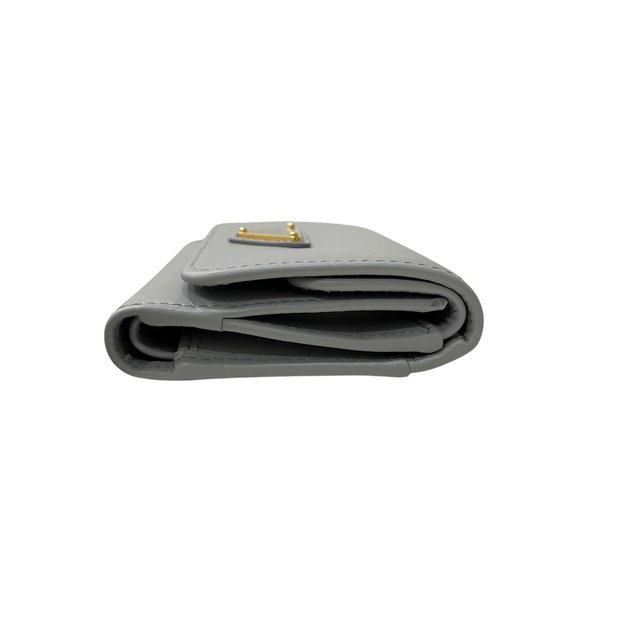 PRADA グレー 三つ折り財布 PRADA(プラダ) SAFFIANO LUX三つ折り財布 グレー｜【公式】カインド