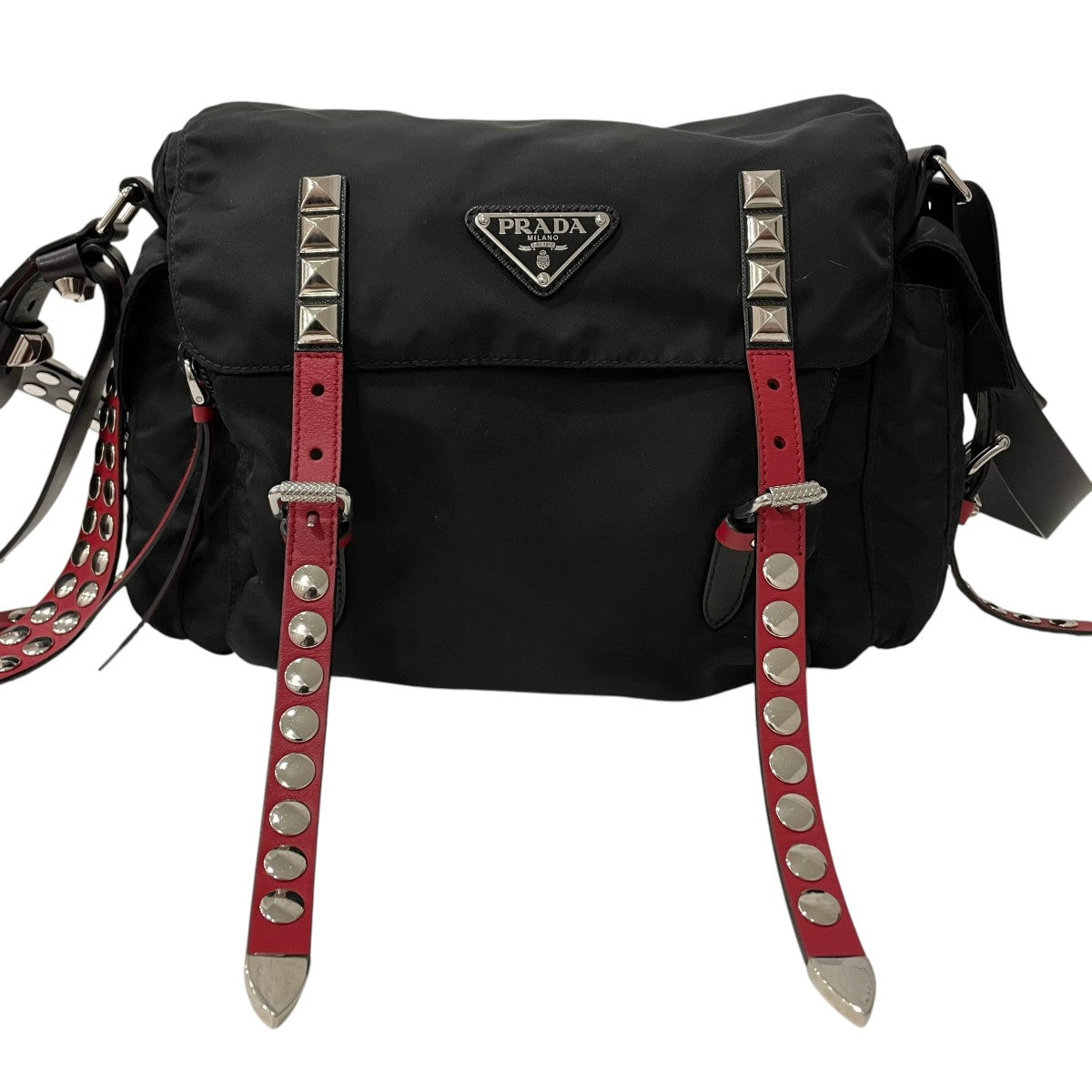 New Vela Studded Nylon Shoulder Bagショルダーバッグ1BD118