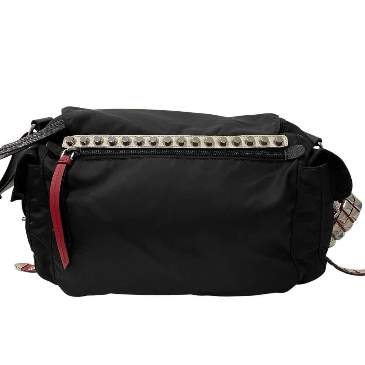 New Vela Studded Nylon Shoulder Bagショルダーバッグ1BD118