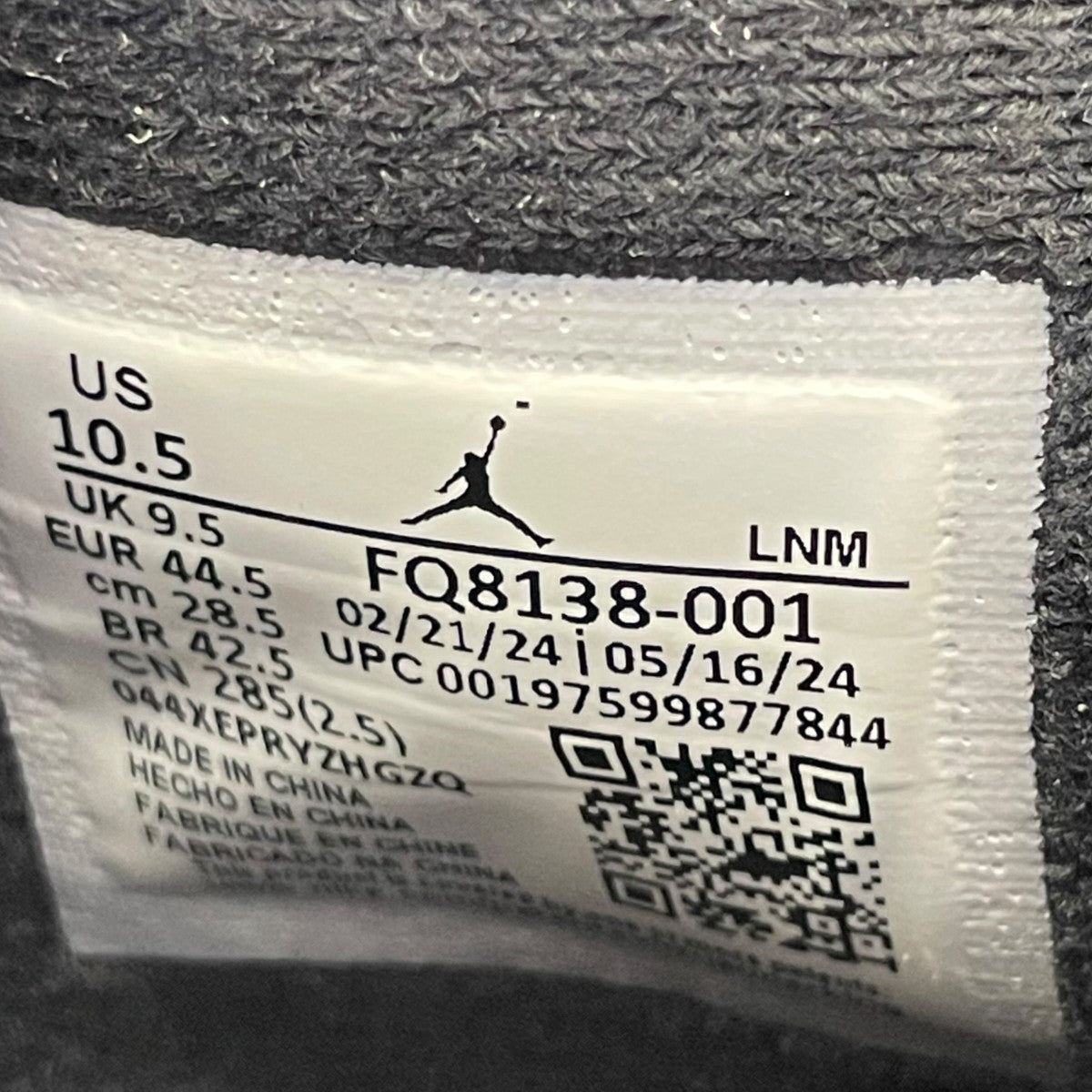 AIR JORDAN 4 RETRO WHITE THUNDER blackスニーカーFQ8138-001