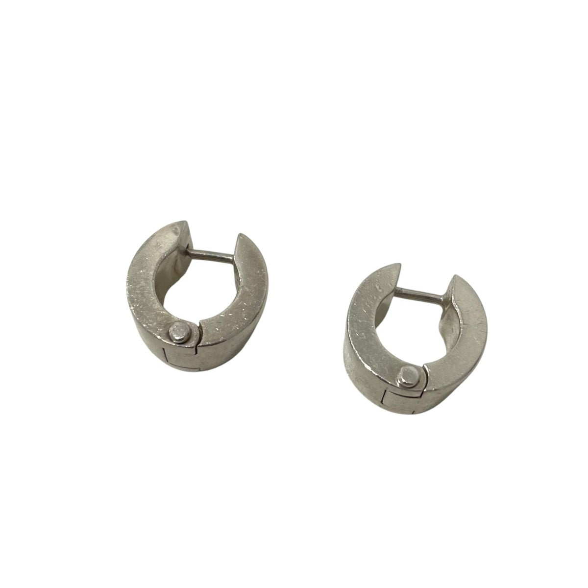 フープピアス