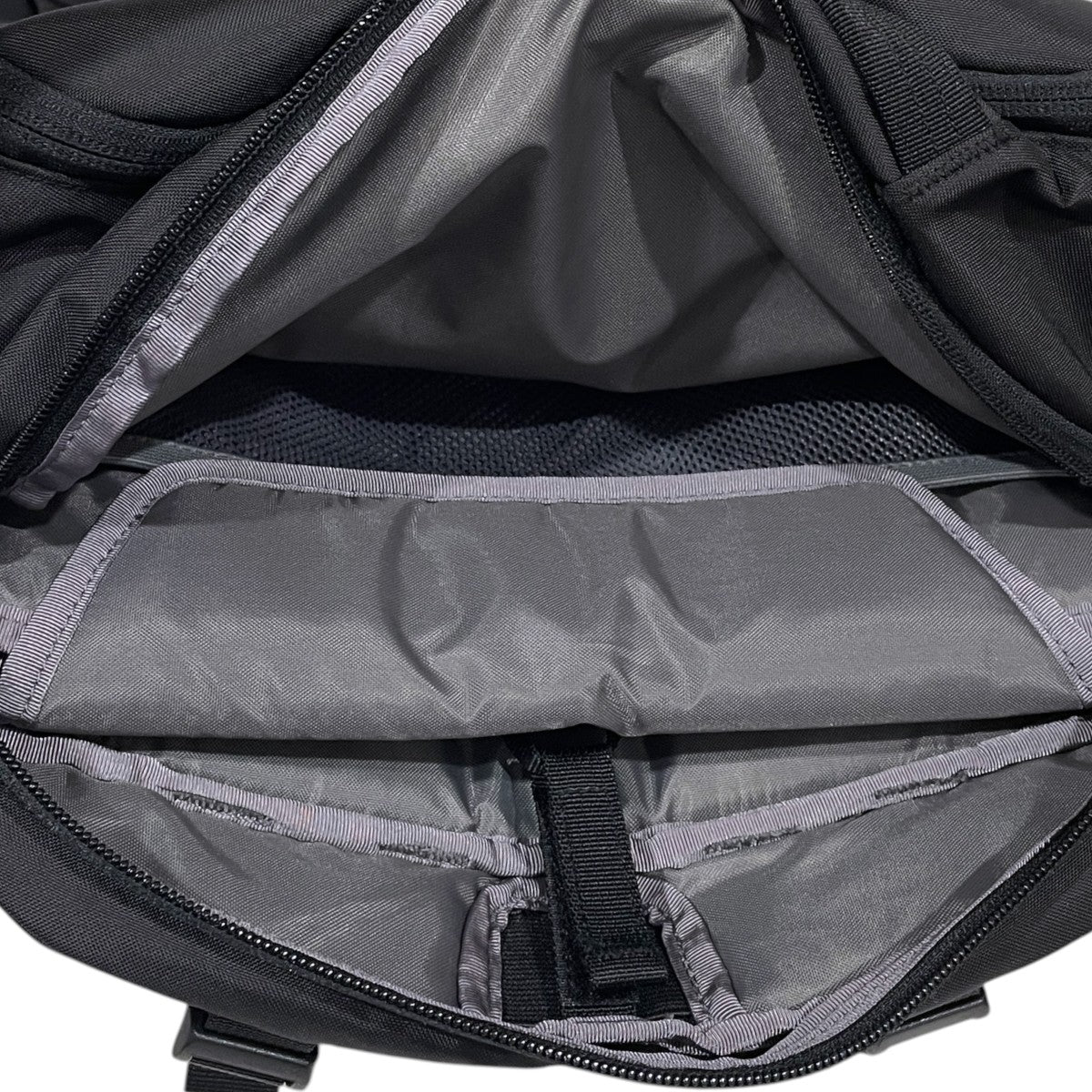 バックパック REFUGIO DAY PACK 26L レフュジオ デイパック 26リットル 47928SP24