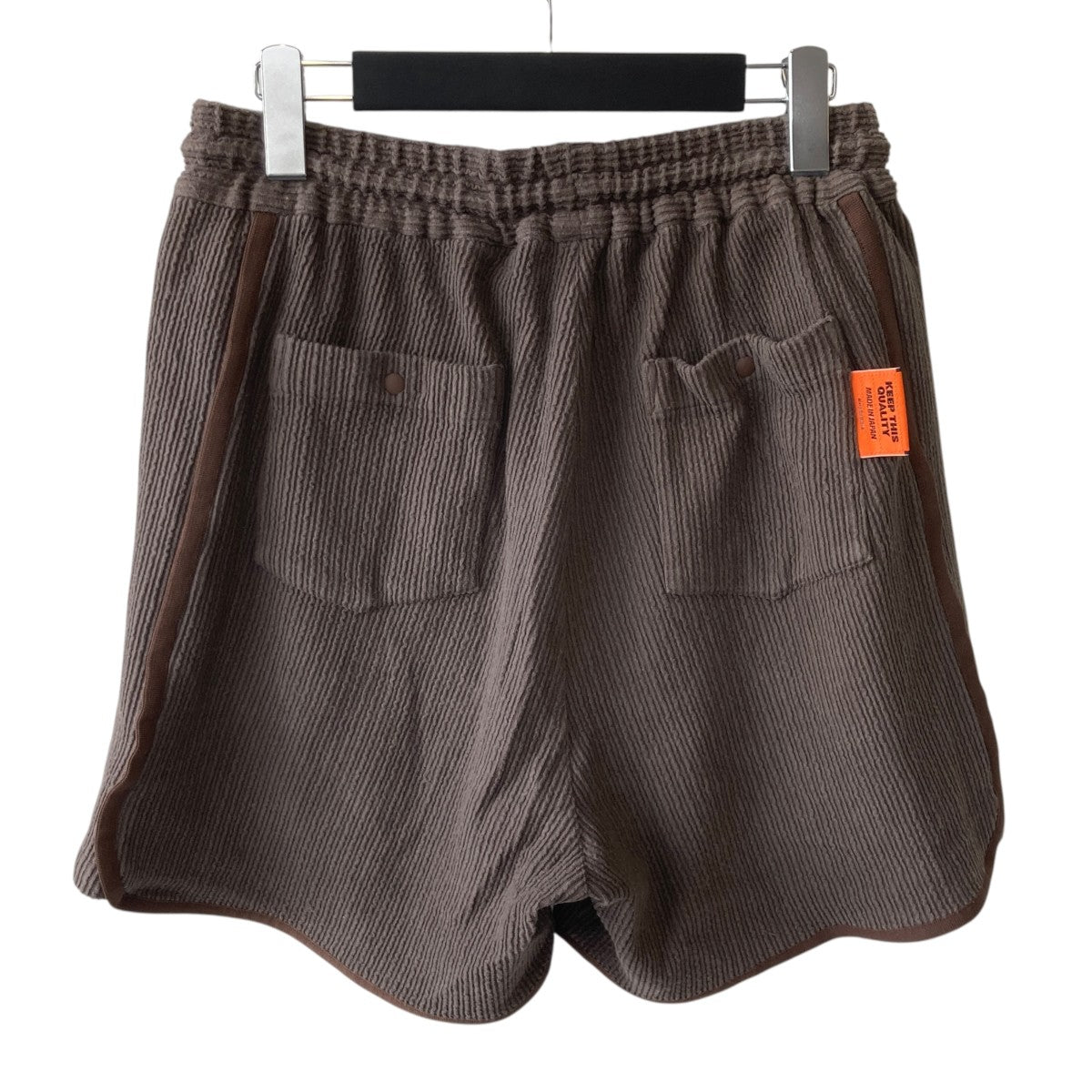FRILL STRIPES BASKETBALL SHORTS SHORTSハーフパンツ025106221
