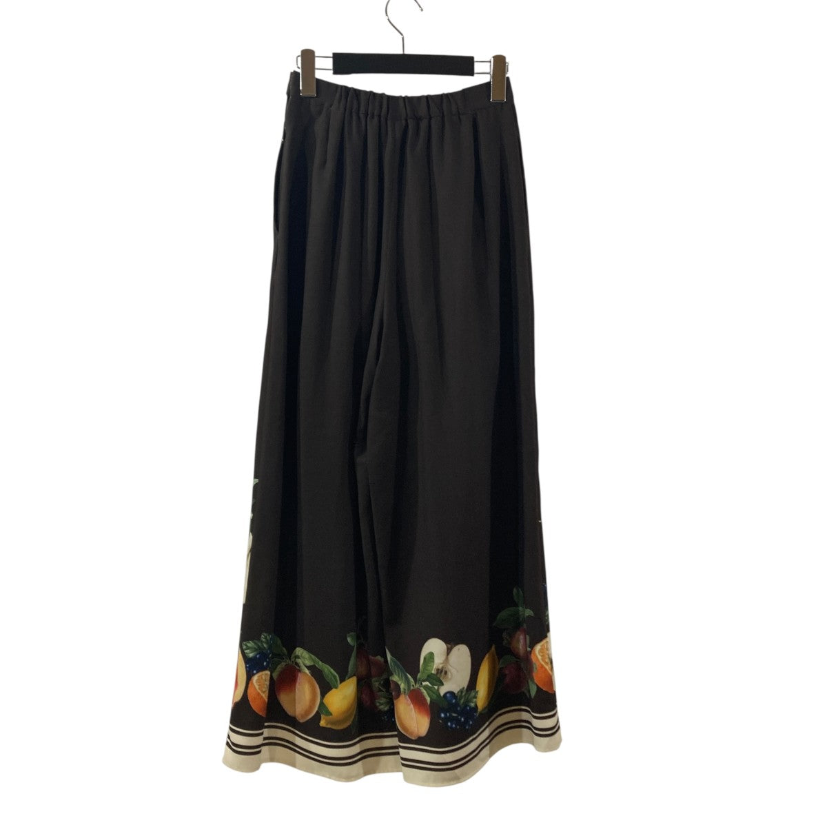 MEDI FRUIT SCARF PATTERN TUCK PANTSパンツ0226108480300