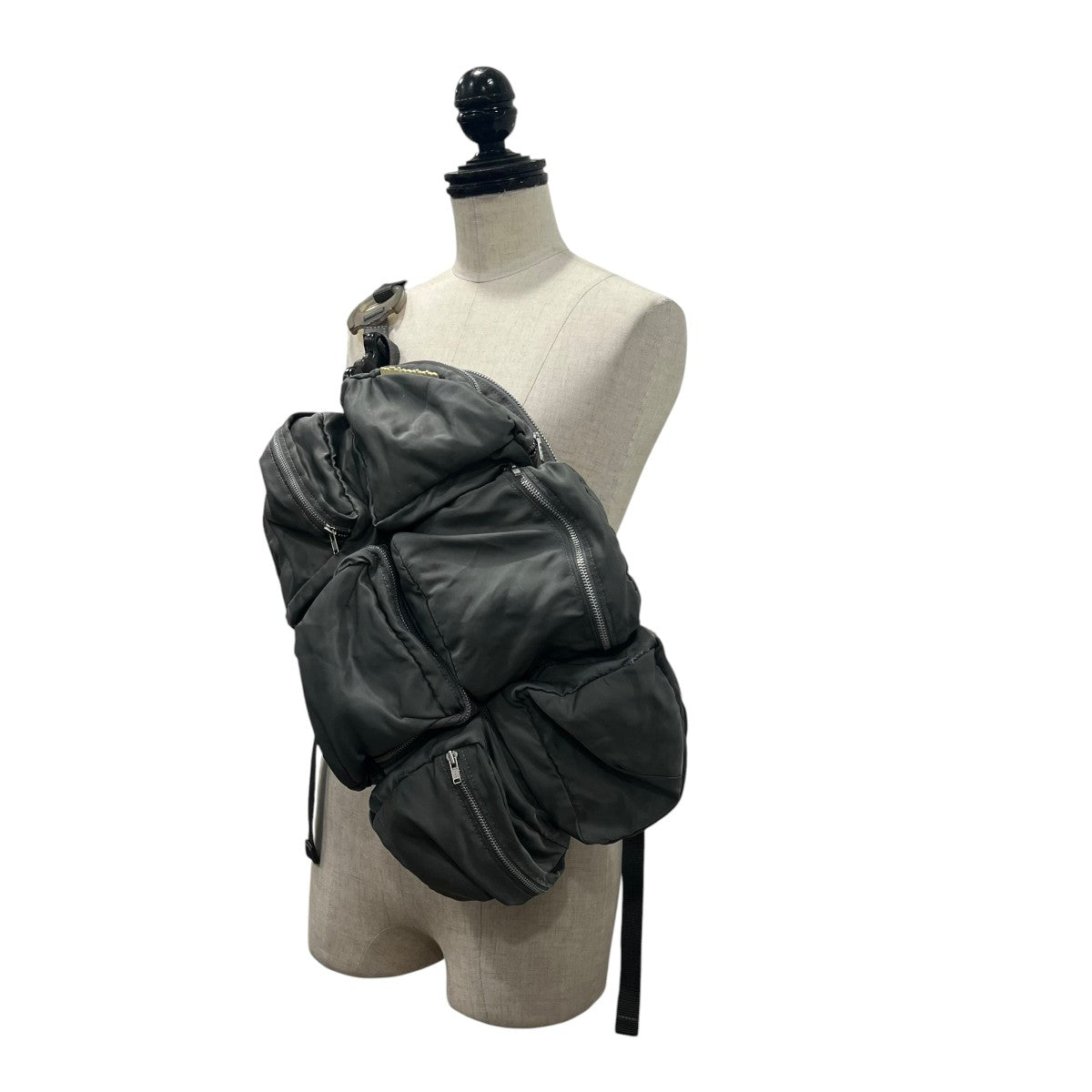 7 PocketsBody BagMSI004GD22
