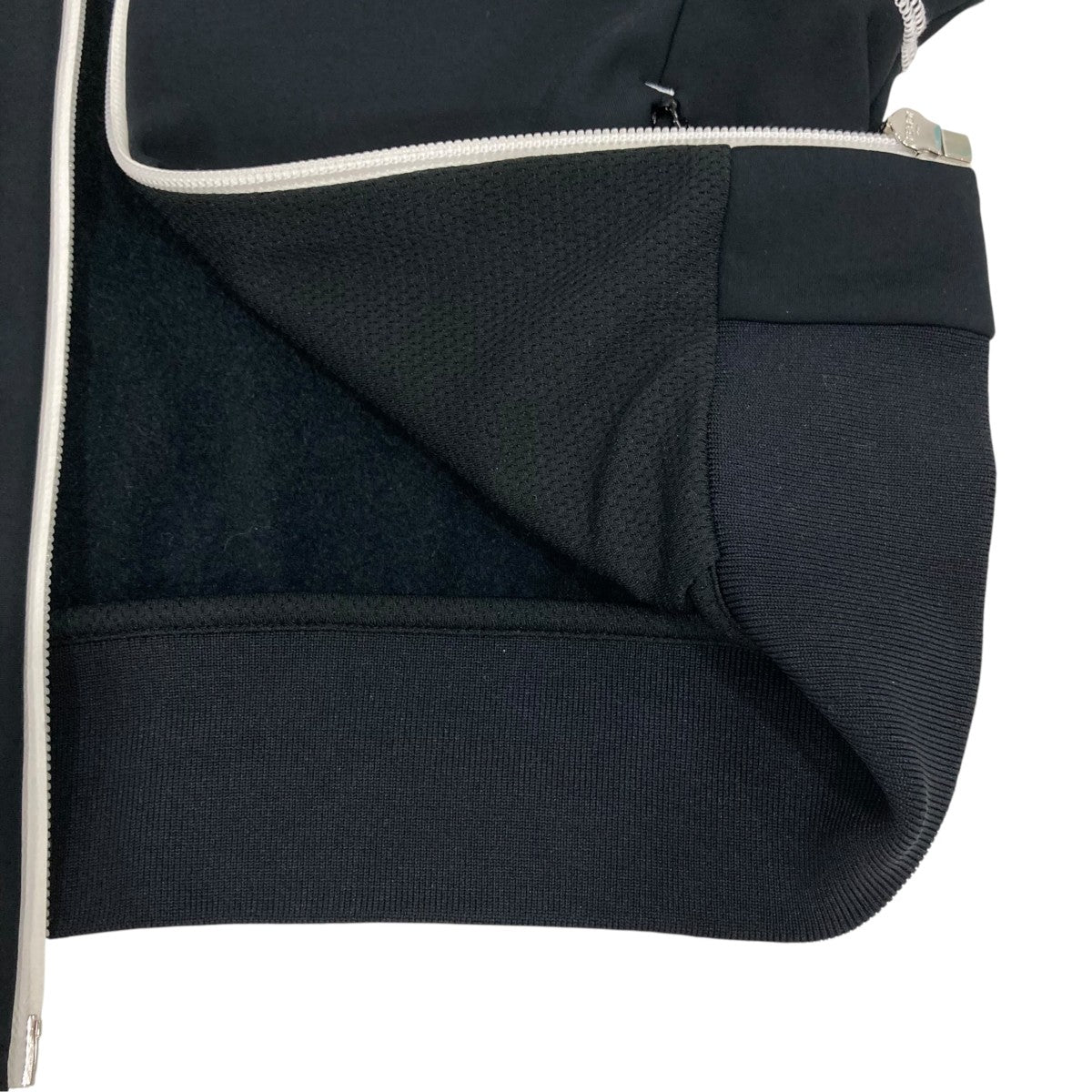 FENDI クロップドトラックジャケットFAF319 古着・中古-5枚目のアイテム画像