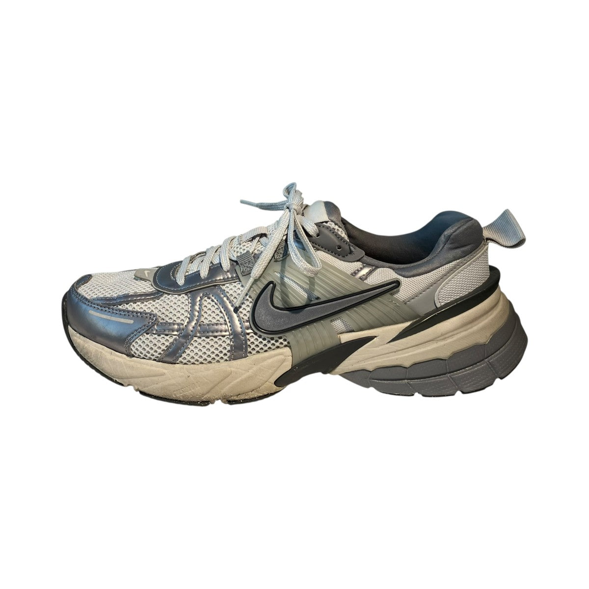 NIKE V2K ランスニーカーFD0736-003 古着・中古-2枚目のアイテム画像