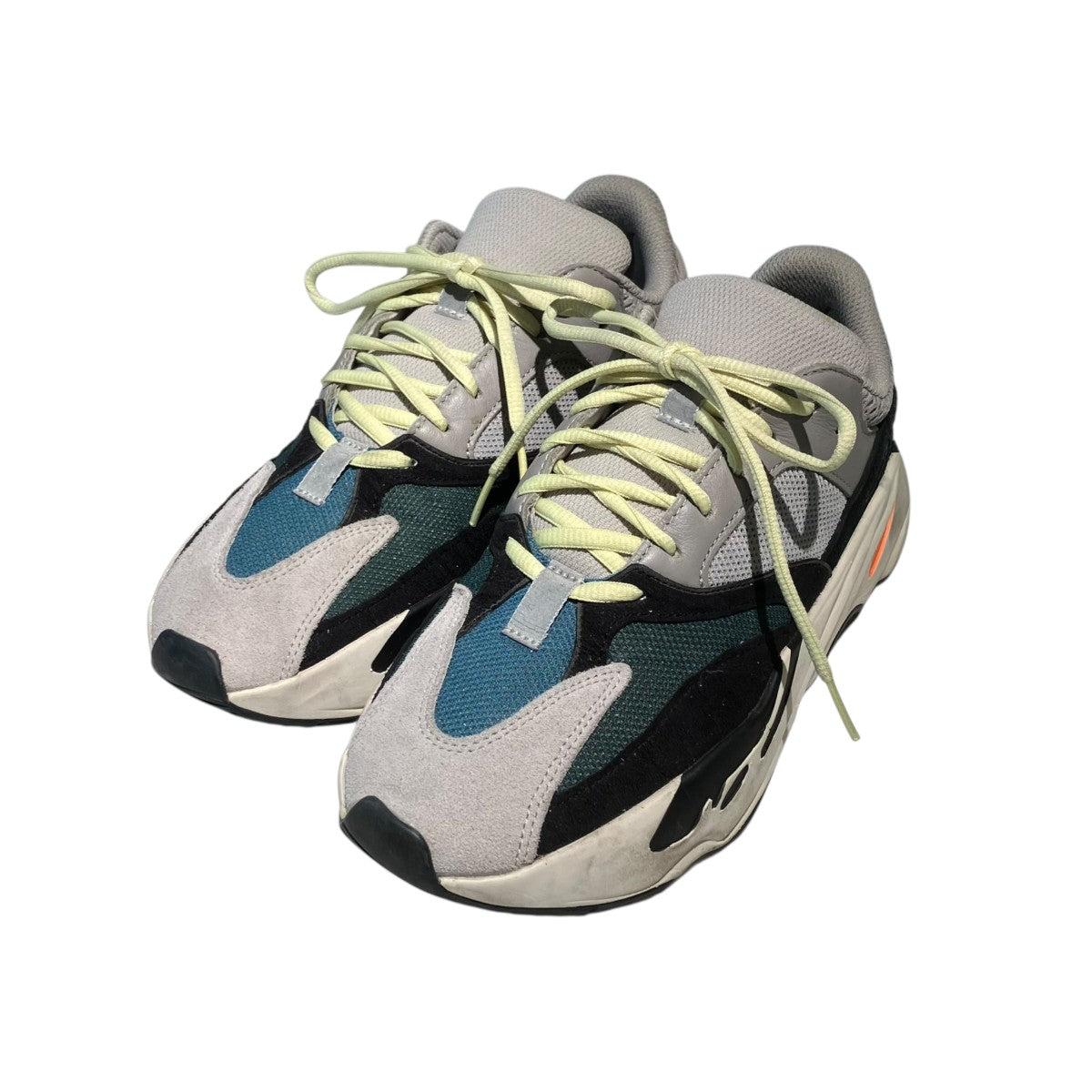 YEEZY Boost 700 Wave RunneスニーカーB75571