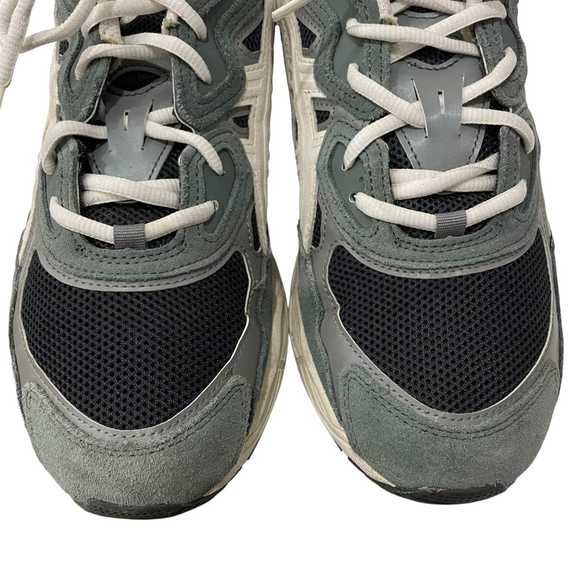GEL-NYC  GRAPHITE GREY SMOKE GREYローカットスニーカー1203A383002
