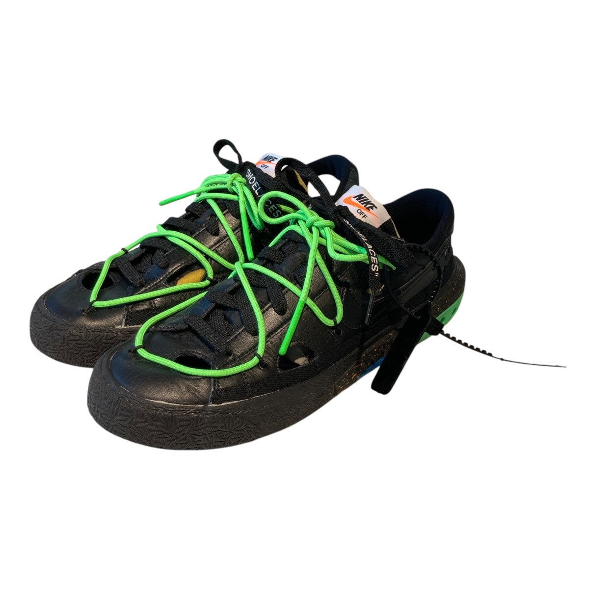 NIKE×OFFWHITE BLAZER LOW ’77スニーカーDH7863-001 古着・中古-1枚目のアイテム画像