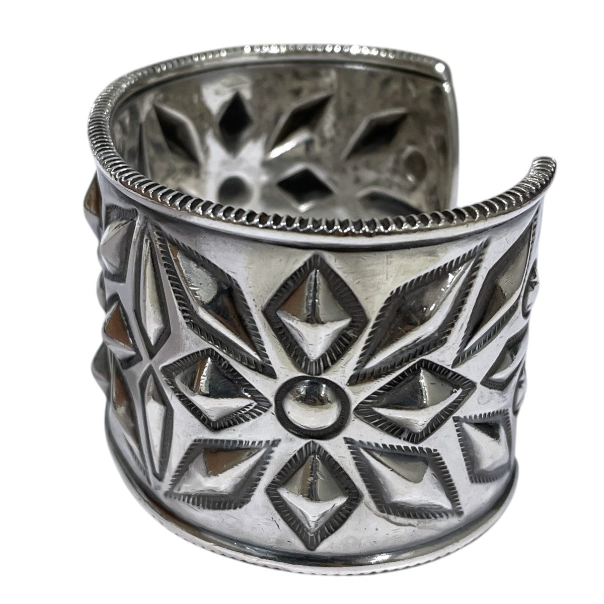 シルバーバングル Butterfly Cuff バタフライ カフ CODY SANDERSON コディサンダーソン ナバホ族 NAVAJO