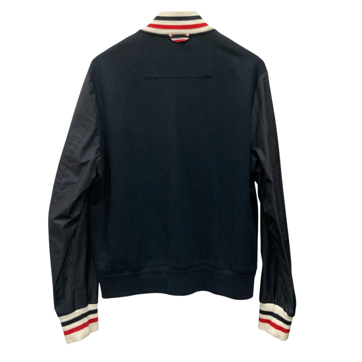 MONCLER ジャケットD13918410950 古着・中古-3枚目のアイテム画像