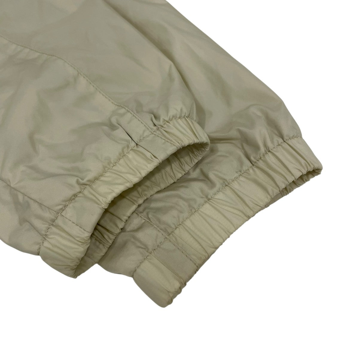 MONCLER ナイロンジャケットG10921B71100 古着・中古-4枚目のアイテム画像