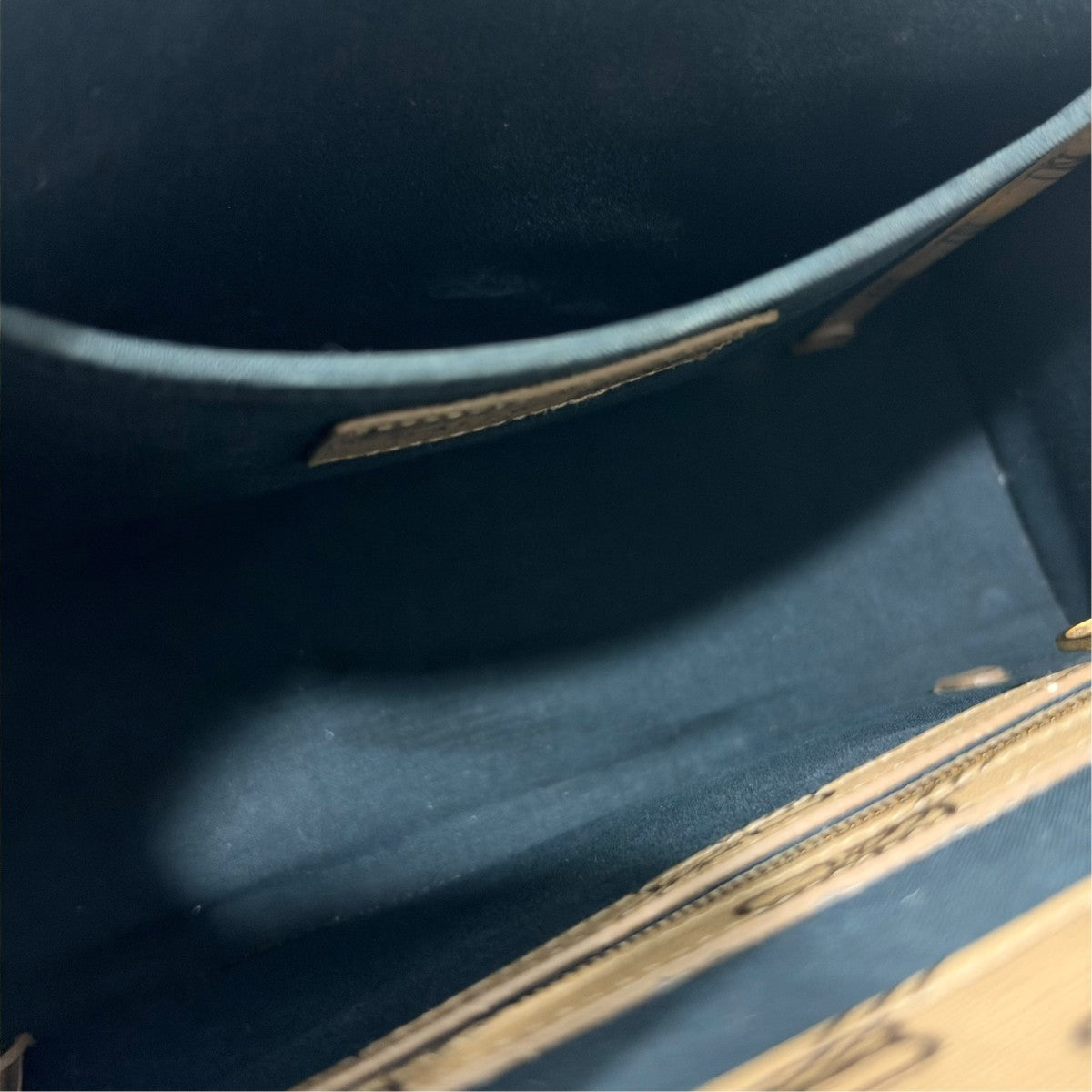 BALENCIAGA BB2WAYバッグ671402 古着・中古-6枚目のアイテム画像