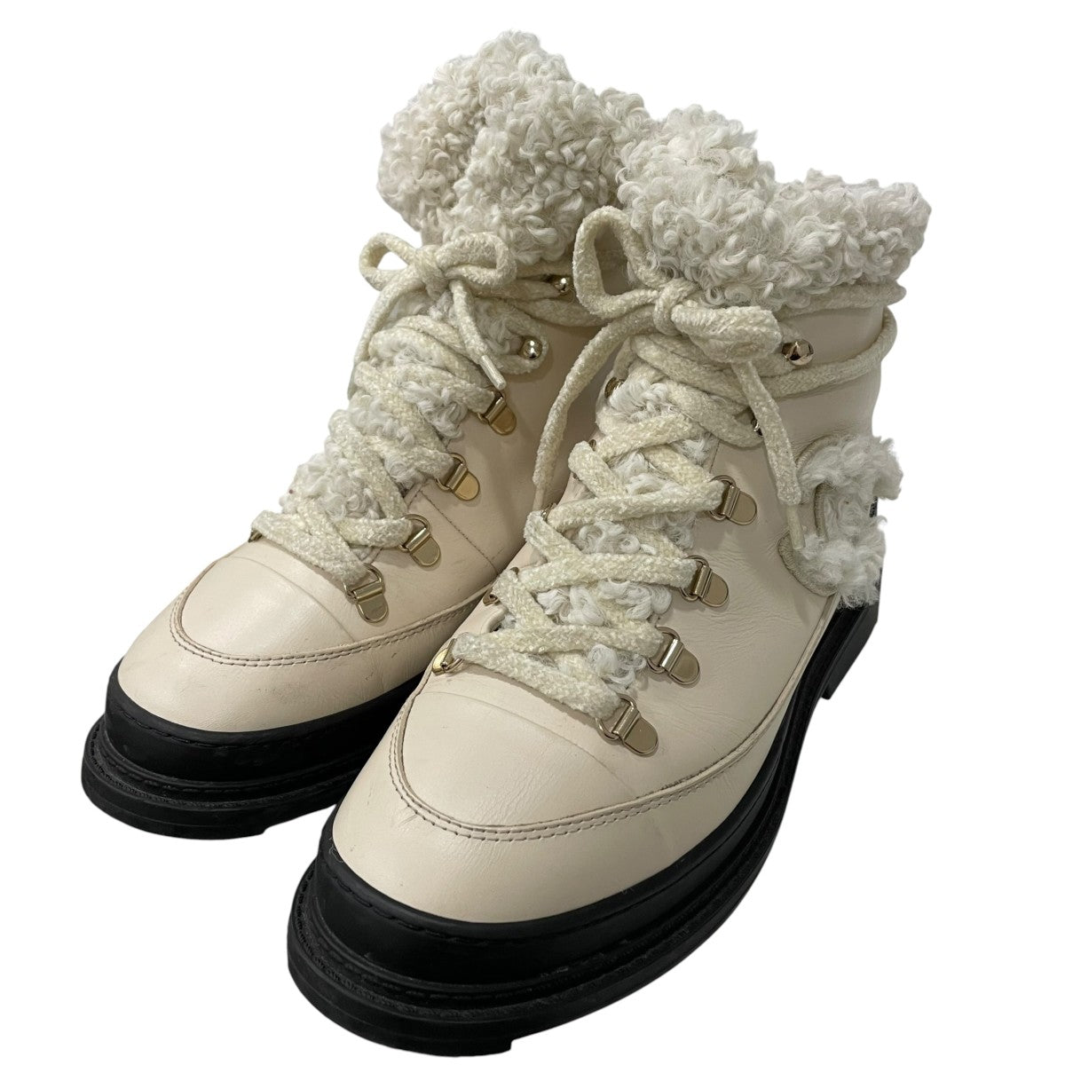 CHANEL スノーブーツG36824 古着・中古-1枚目のアイテム画像