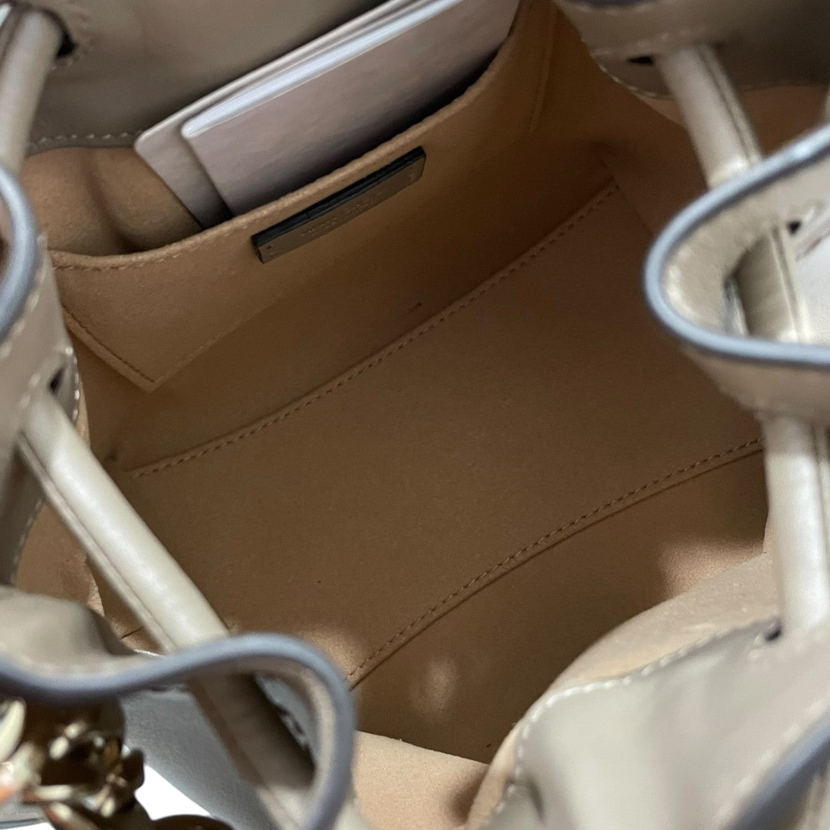 JIMMY CHOO BON BON BUCKET S2WAYバッグ 古着・中古-5枚目のアイテム画像