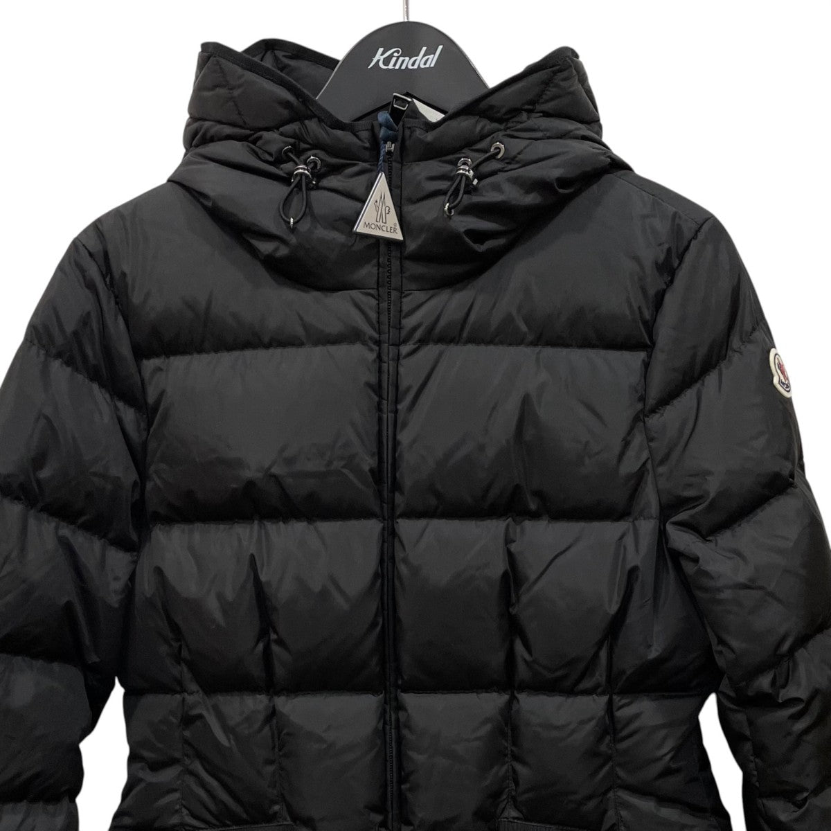 MONCLER AVOCEダウンジャケットL20931A00151 古着・中古-2枚目のアイテム画像