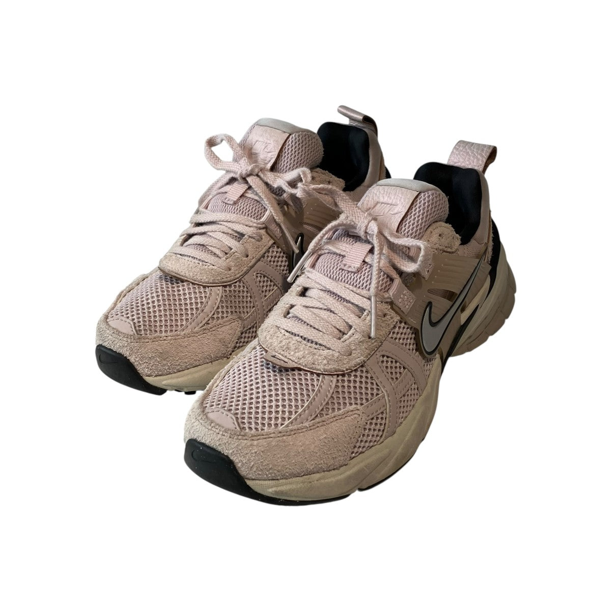 NIKE V2K Run Platinum Violet／Light Bone／Black／ChromeスニーカーFN6703-001 古着・中古-1枚目のアイテム画像