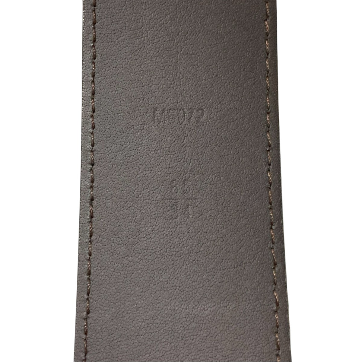 LOUIS VUITTON LVシェイプ 40MMレザーベルトM5072 古着・中古-8枚目のアイテム画像