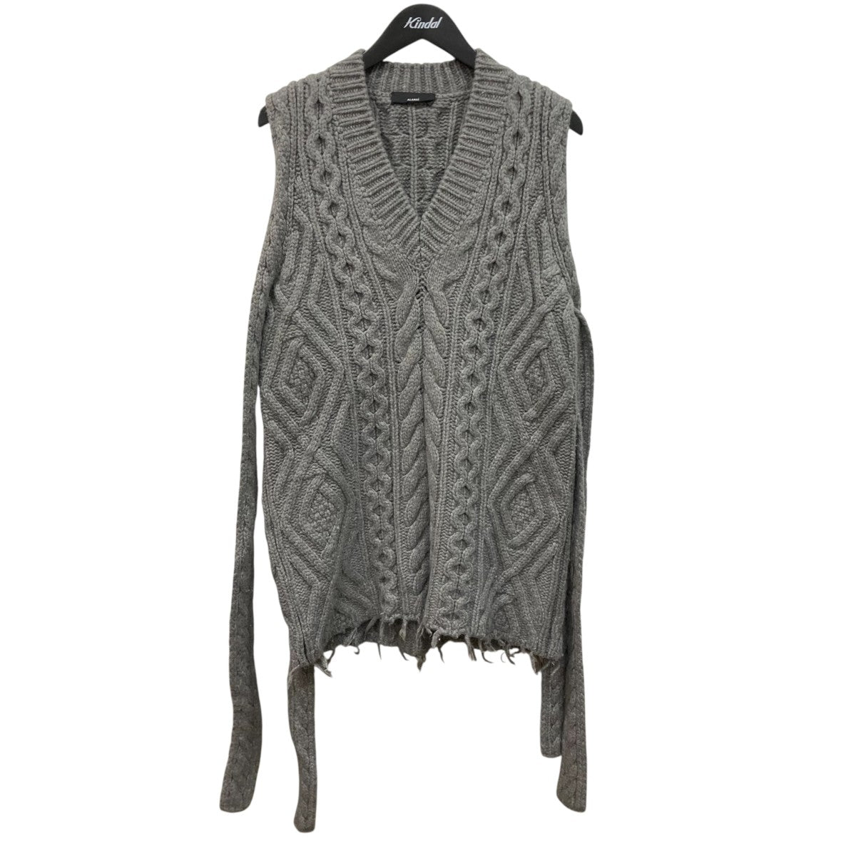 ALANUI ニットベストLWHI027E20KNI001 古着・中古-1枚目のアイテム画像