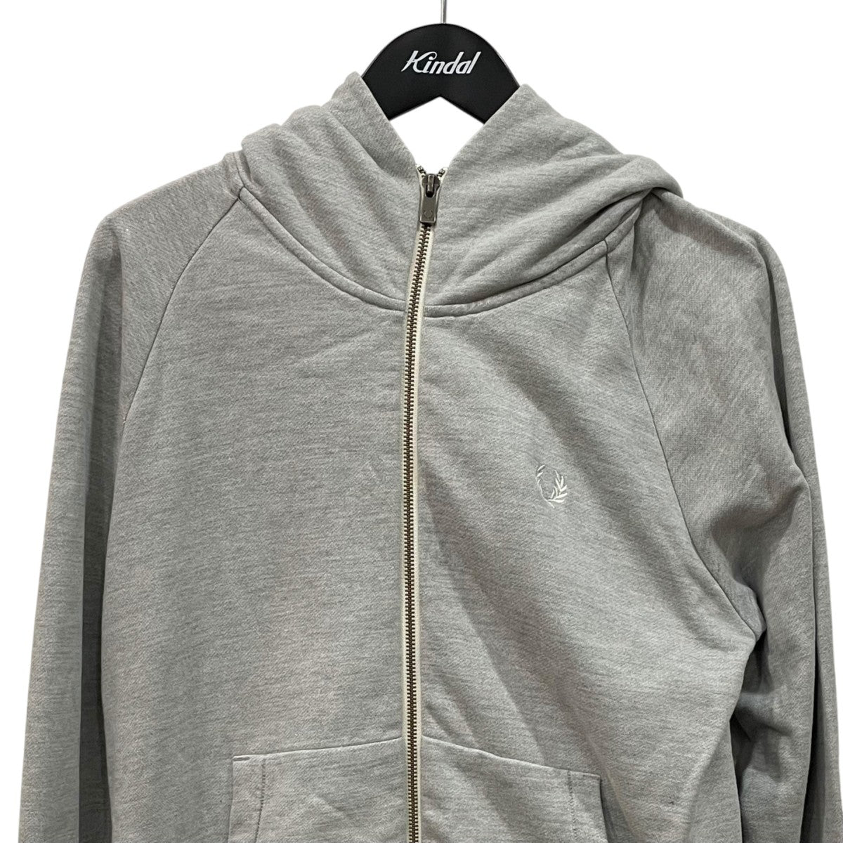 FRED PERRY ジップパーカーF1788 古着・中古-2枚目のアイテム画像