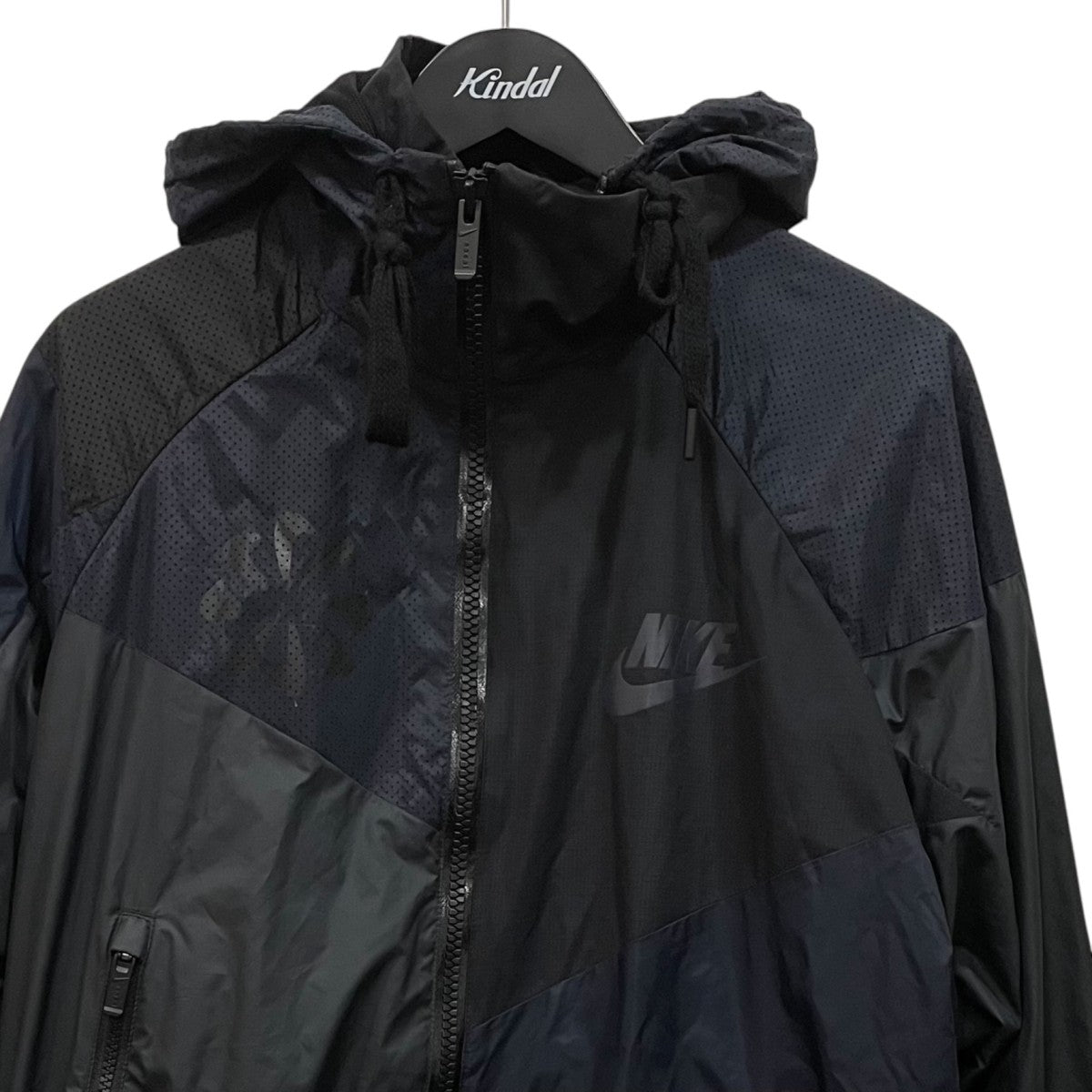 sacai×NIKE ナイロンジャケットCD6298-010 古着・中古-2枚目のアイテム画像